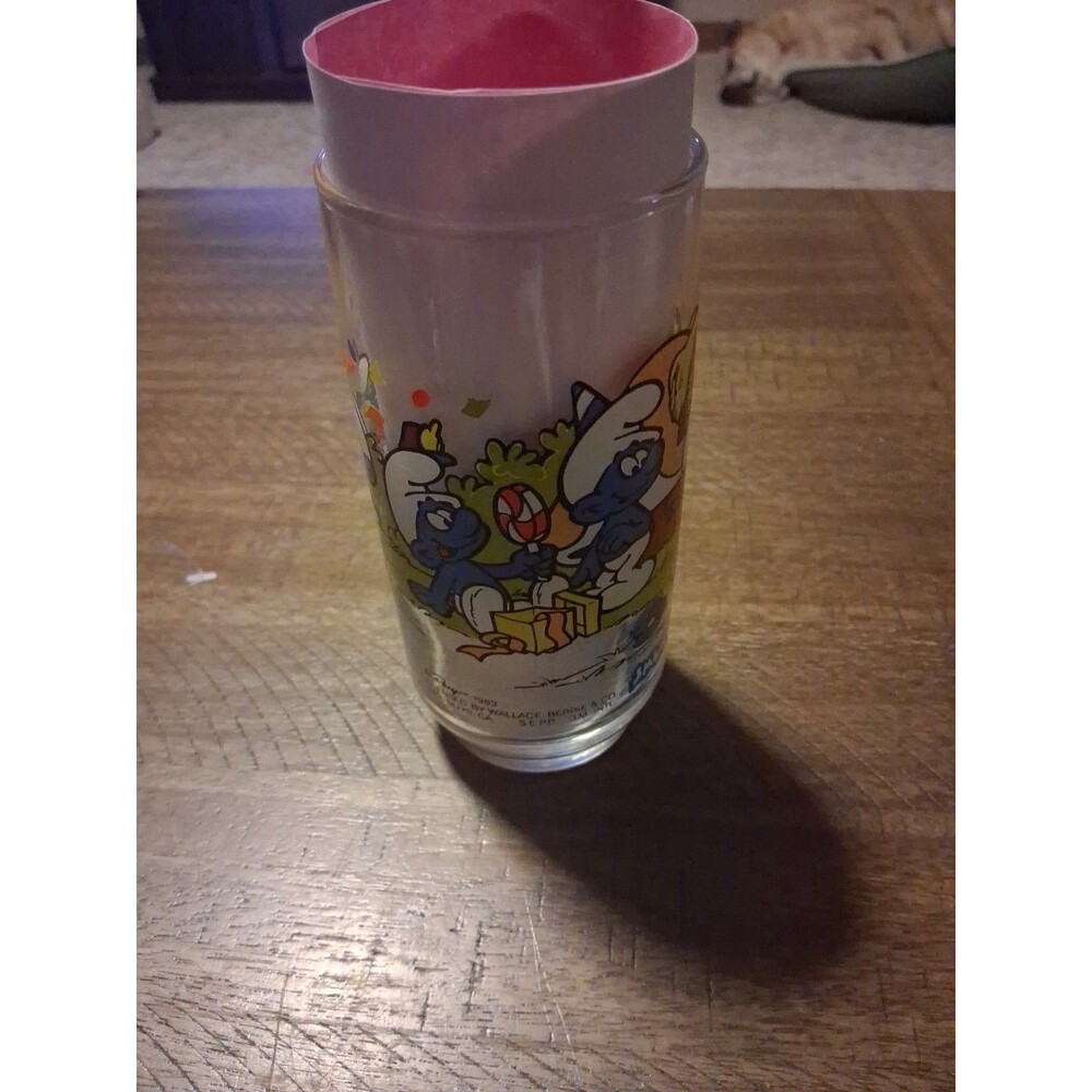 Vintage 1983 Peyo, Smurfs Smurfette 12oz Tumbler Glass Wallace Berrie & Co.